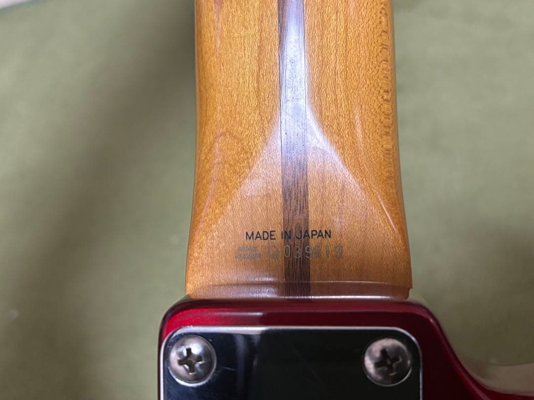 Fender japan 1993〜1994 ストラト　赤