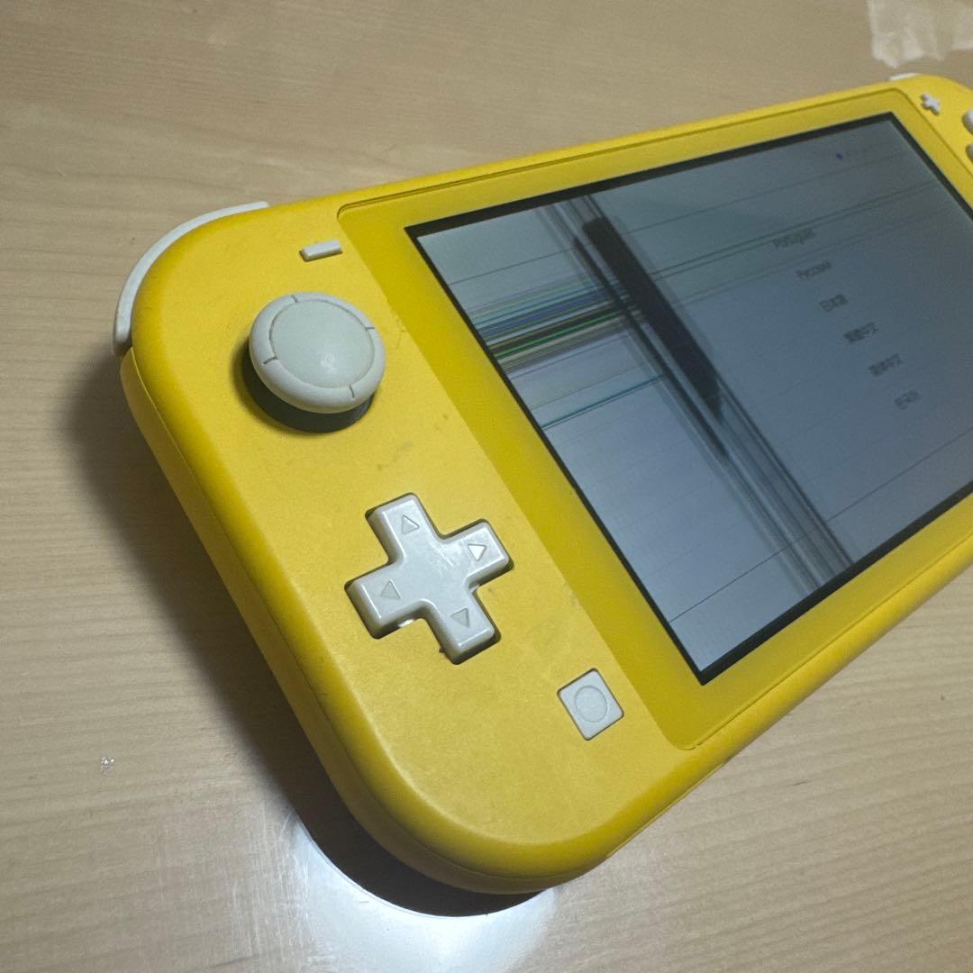 Nintendo Switch Lite イエロー 画面傷あり