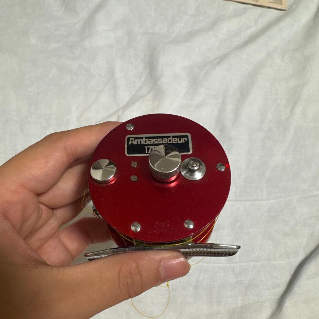 Ambassadeur 1750 A レッドリール　ジャンク品