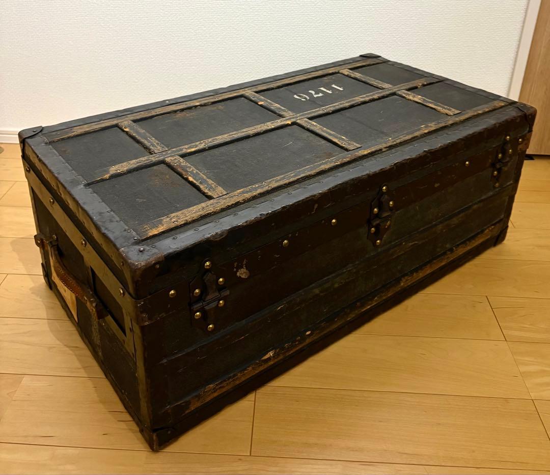 ヴィンテージトランク　1900年代スイス陸軍　輸入家具