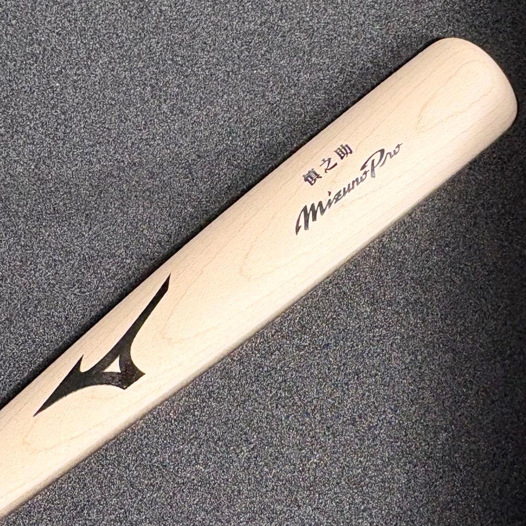 限定品✨️阿部慎之助 2000安打記念 ミニバット MIZUNO