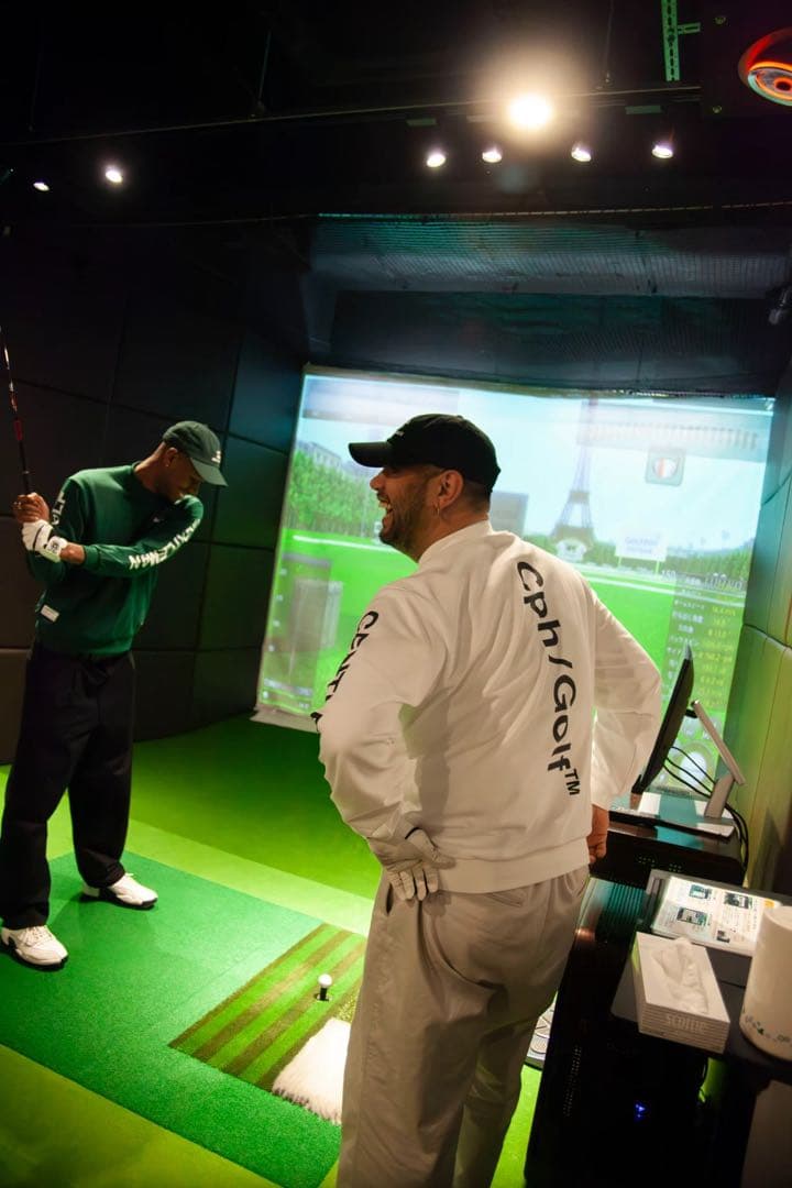 ロゴモックネックシャツ　ホワイト　M