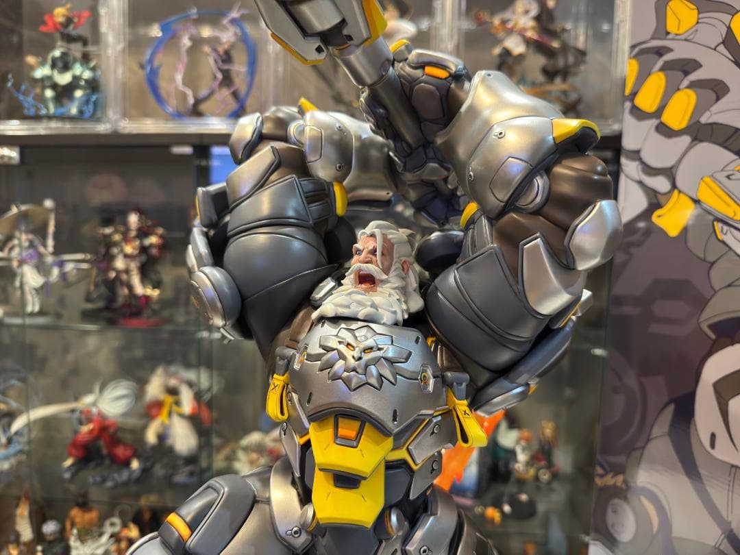 オーバーウォッチ　ラインハルト フィギュア スタチュー OVERWATCH
