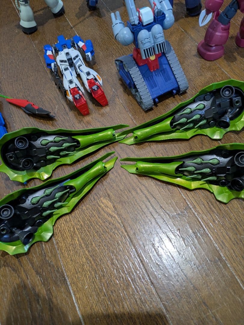 プラモデル ガンダム　ガンプラ　HG 他　スーパーロボット　ジャンク　武器
