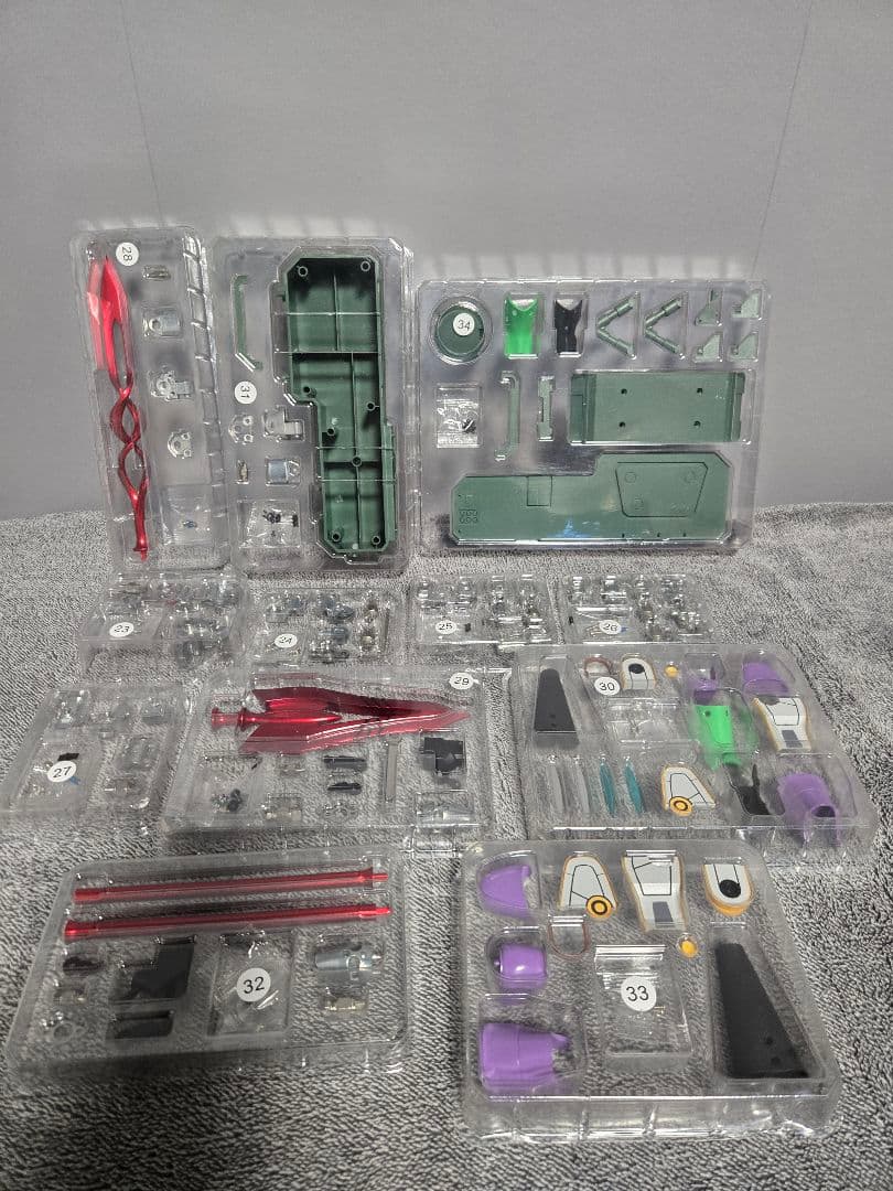 未使用　デアゴスティーニ　エヴァ初号機1～100+特典付　オプションフルセット