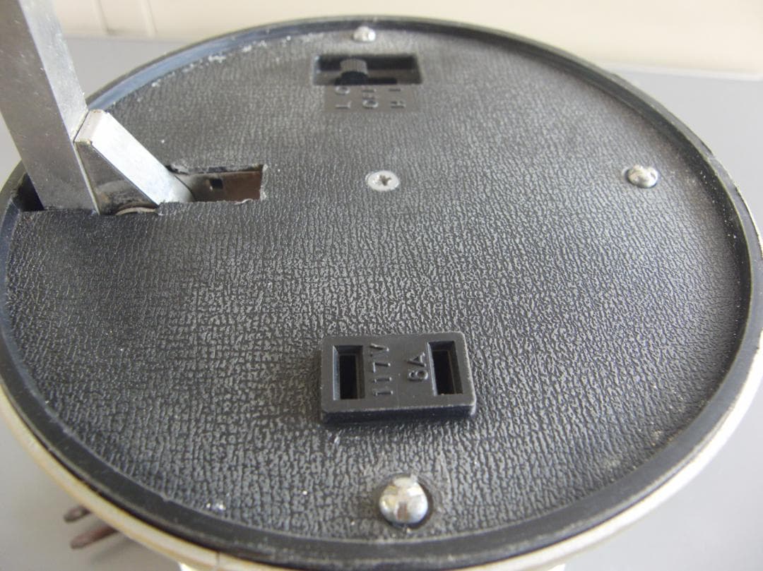 地球儀型デスクスタンド（ワールドタイム付き）