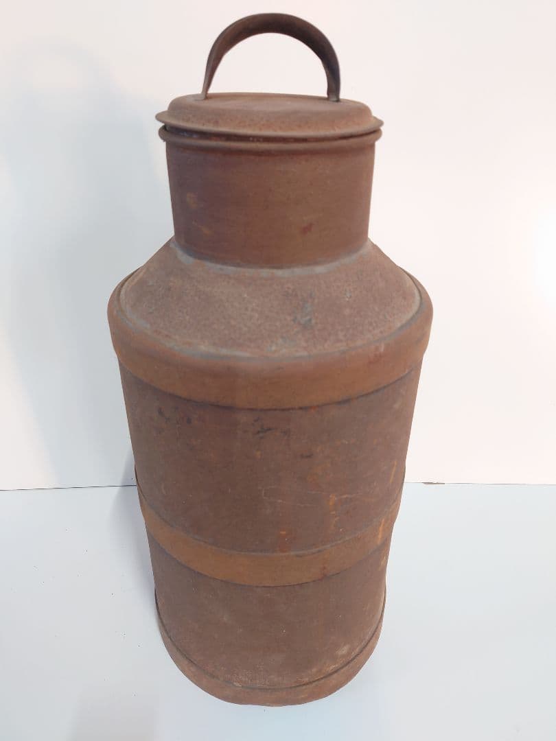 ビンテージミルク缶 金属製 ブラウン