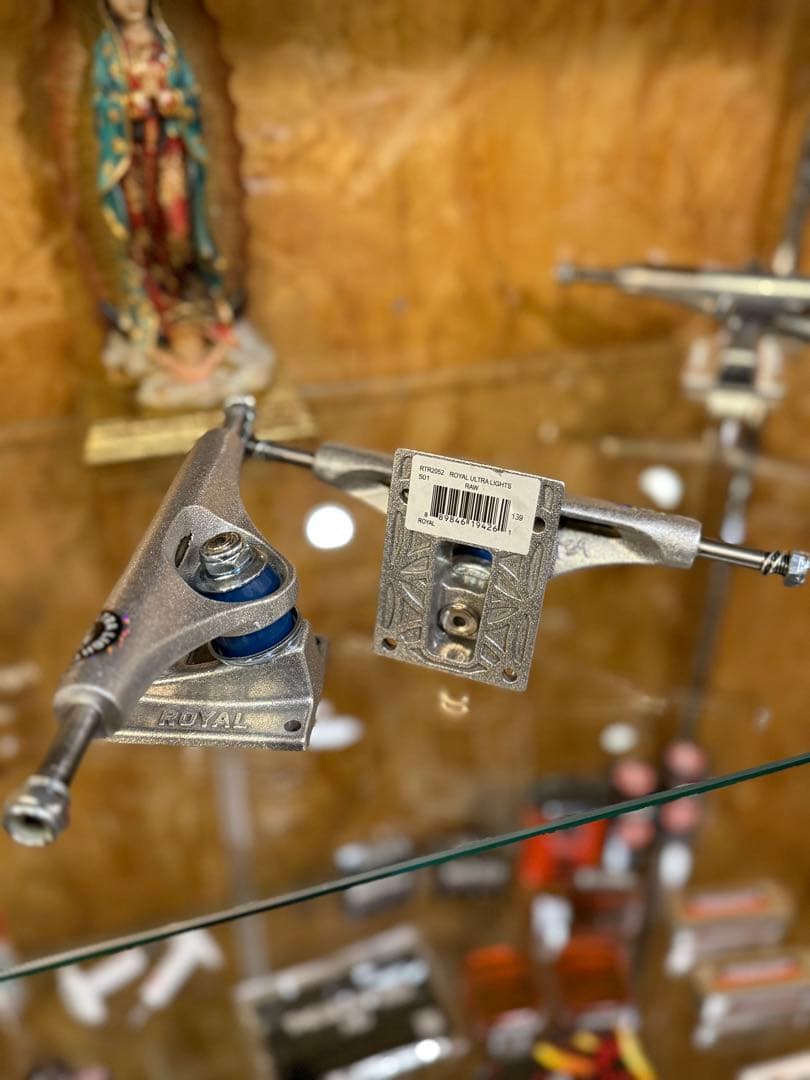  トラック ULTRA LIGHTS RAW 139