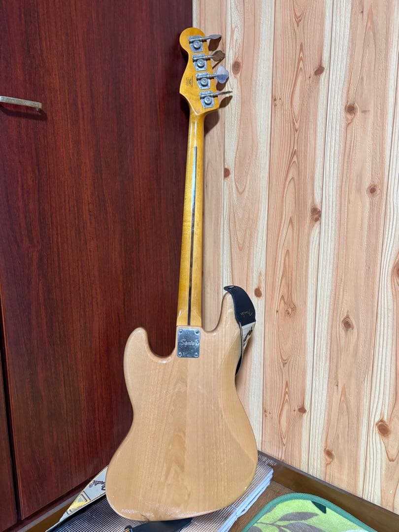 ベース Squier by Fender Classic Vibe '70s