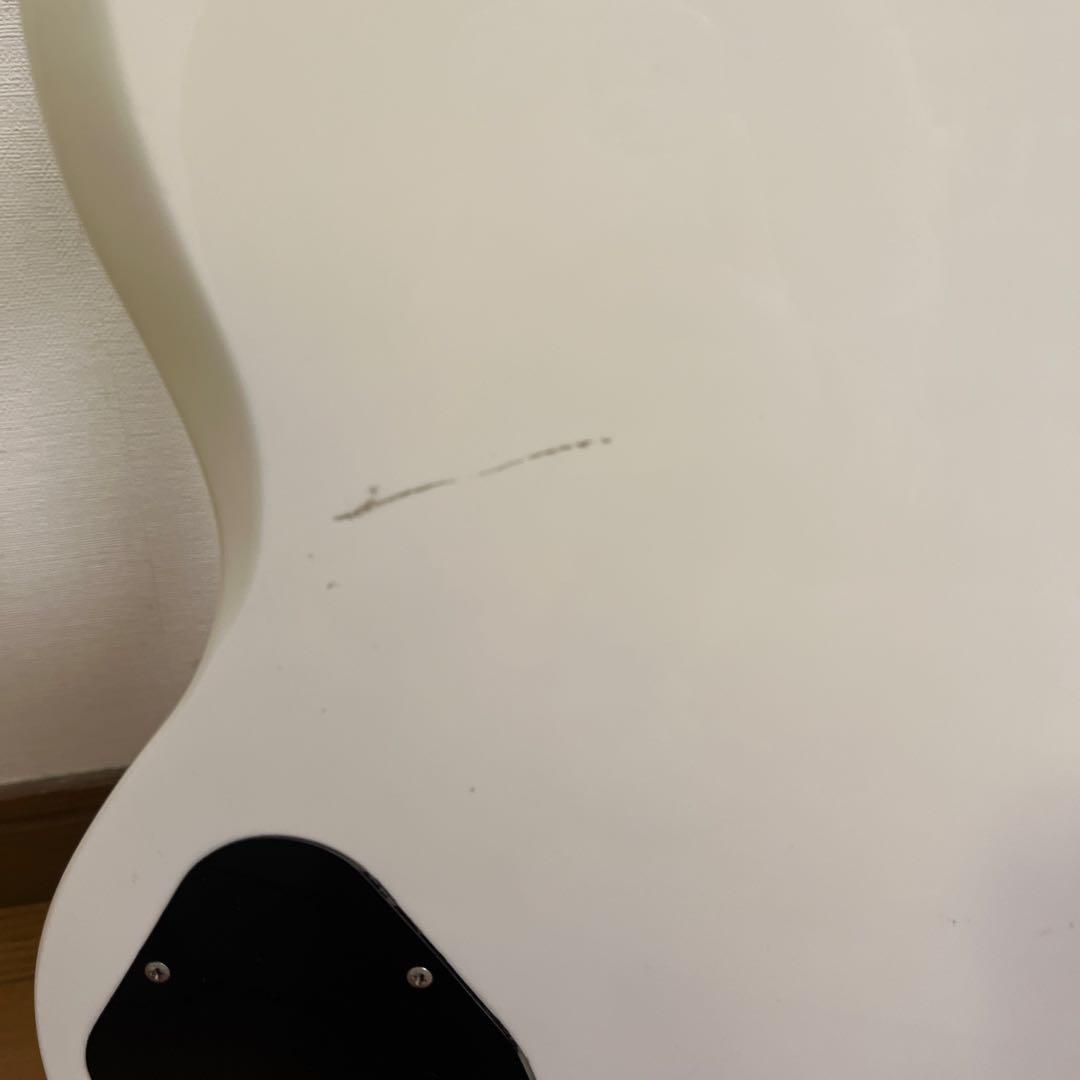 Epiphone SG ベース（ホワイト）＋ ソフトケース付き