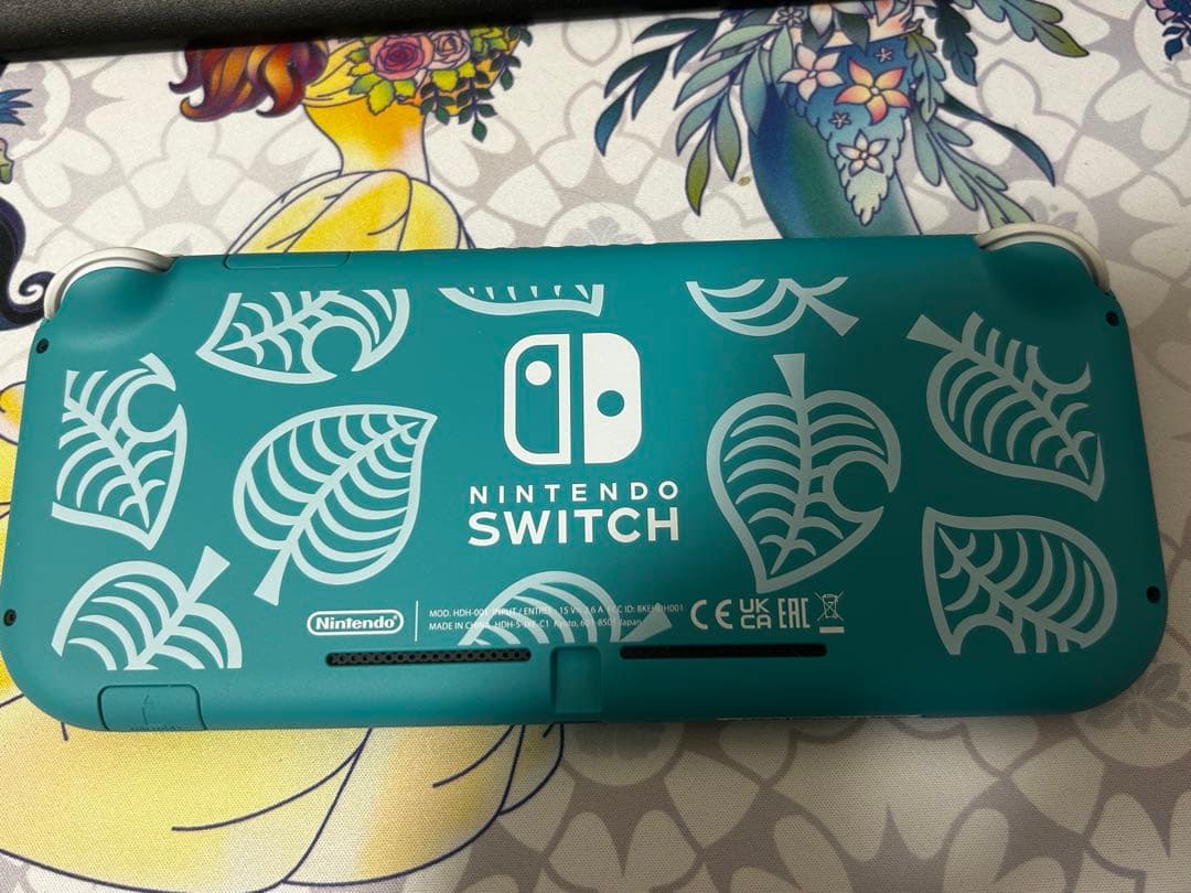 SwitchLite どうぶつの森セットまめきち&つぶきちアロハ柄