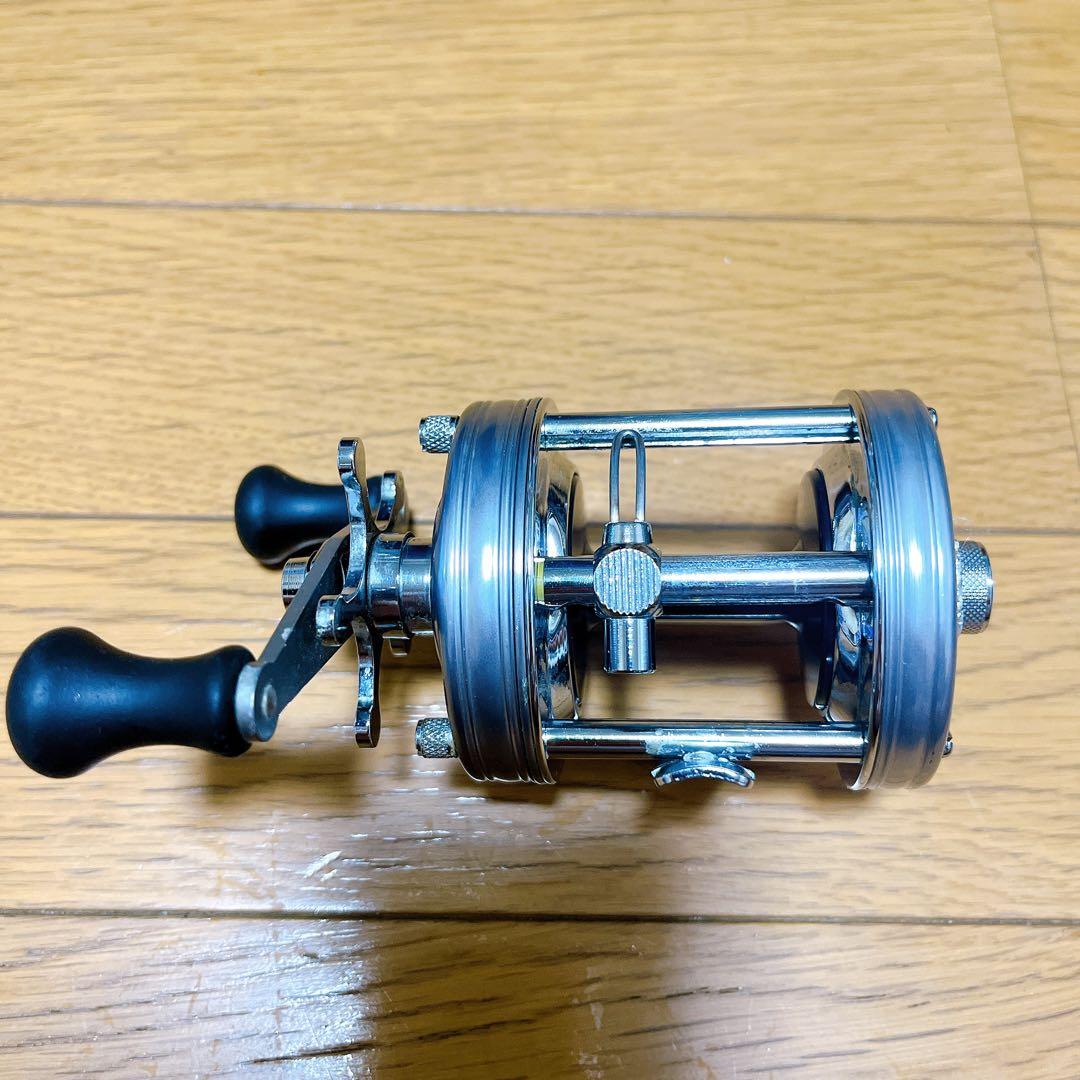 美品　超希少　ABU アブ　アンバサダー 6500C 010001