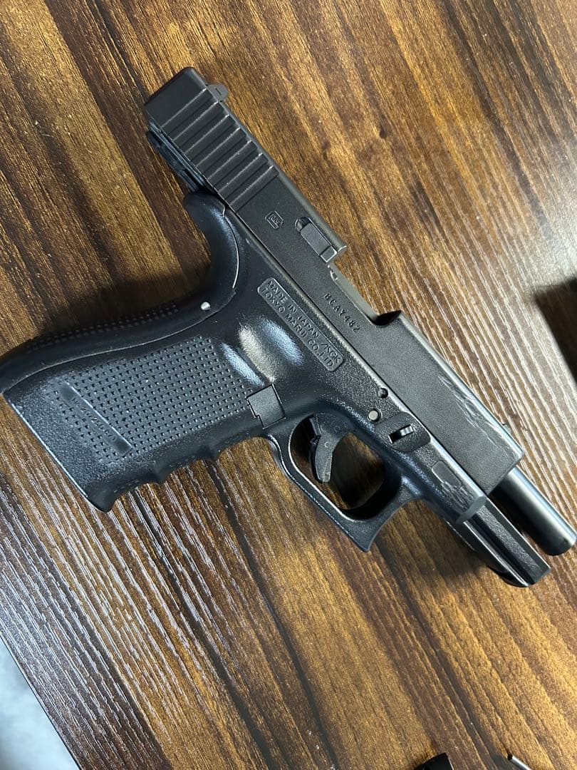 東京マルイ　グロック 19 gen4 本体＋マガジン×3