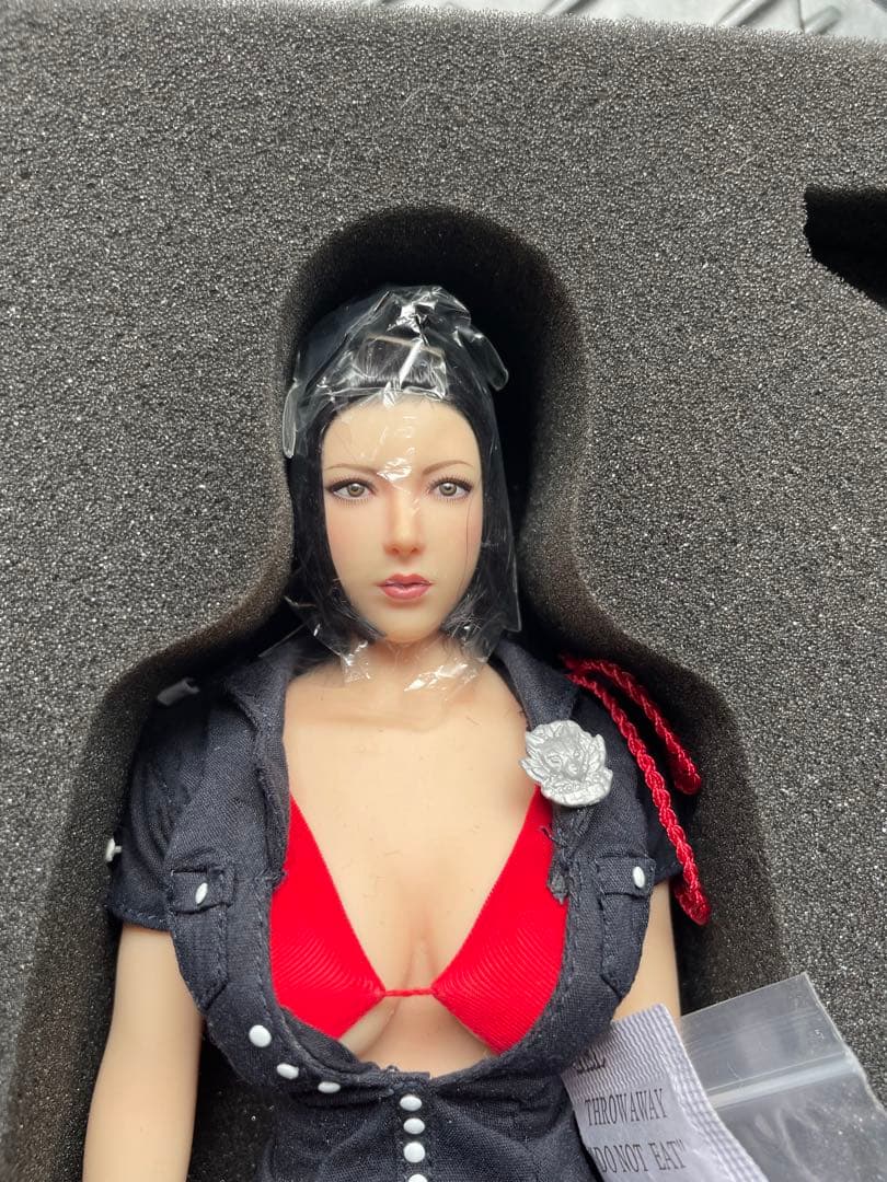 ベリークール 1/6 フィギュア セクシー衣装