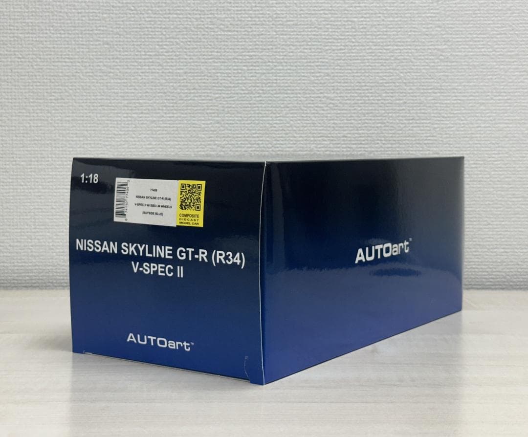 新品 1/18 オートアート スカイライン GT-R R34 Vスペック II