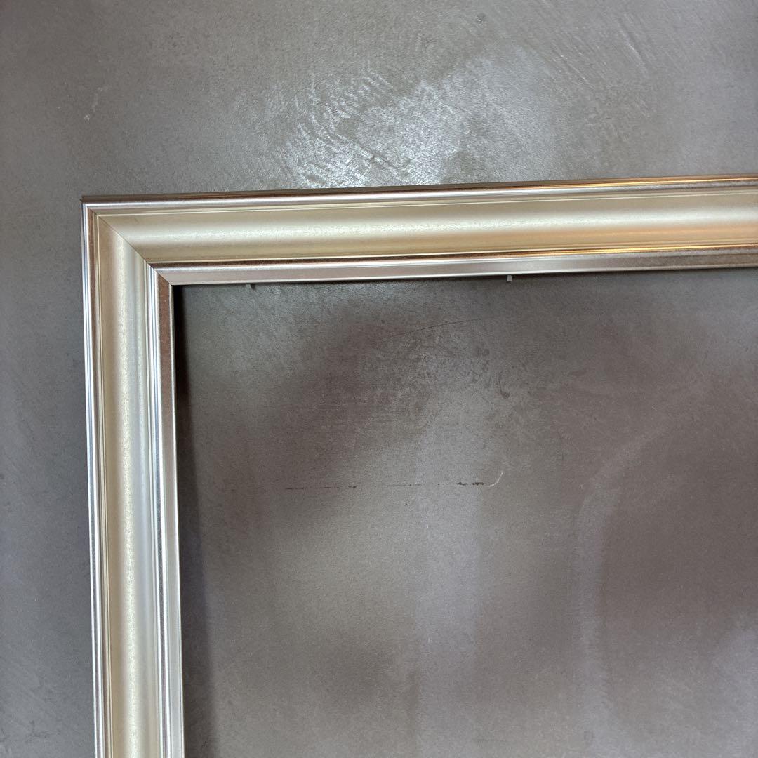 美品　（銀)シルバー油絵額　ディスプレイ