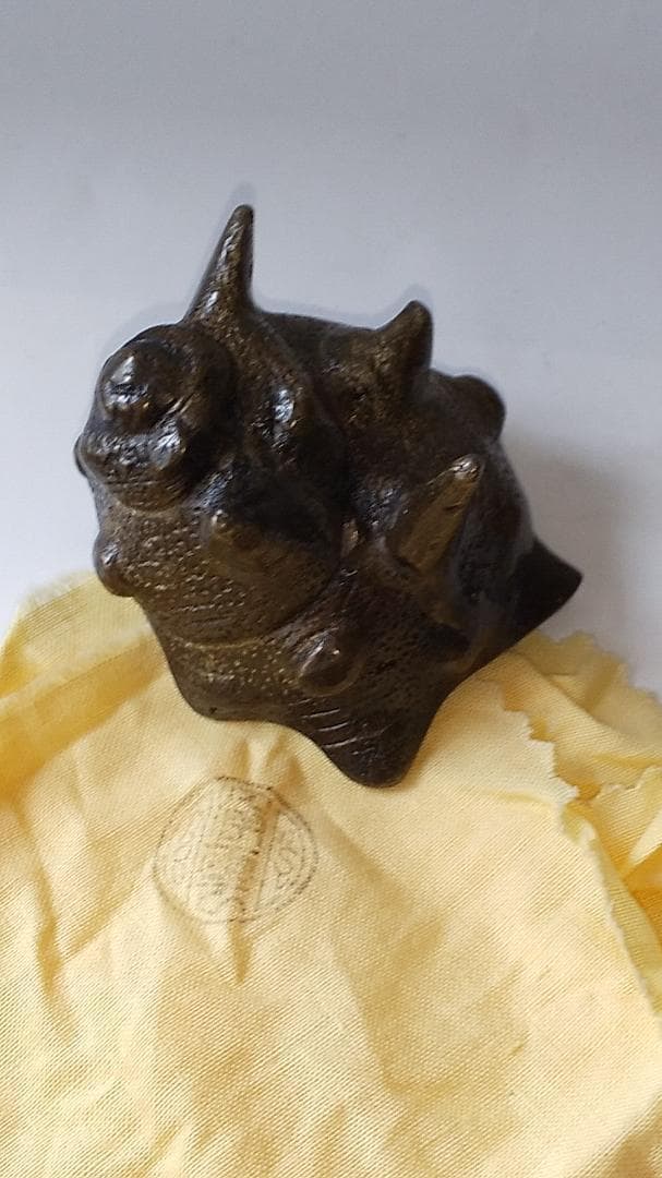 唐銅 七種蓋置 金谷浄雲 造 茶道具 茶器 蓋置 共箱 共布 美品 です。