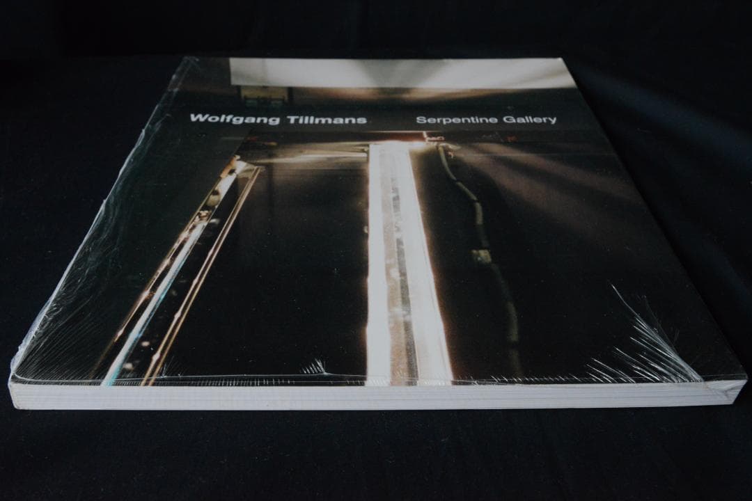 【Wolfgang Tillmans: Serpentine Gallery)】