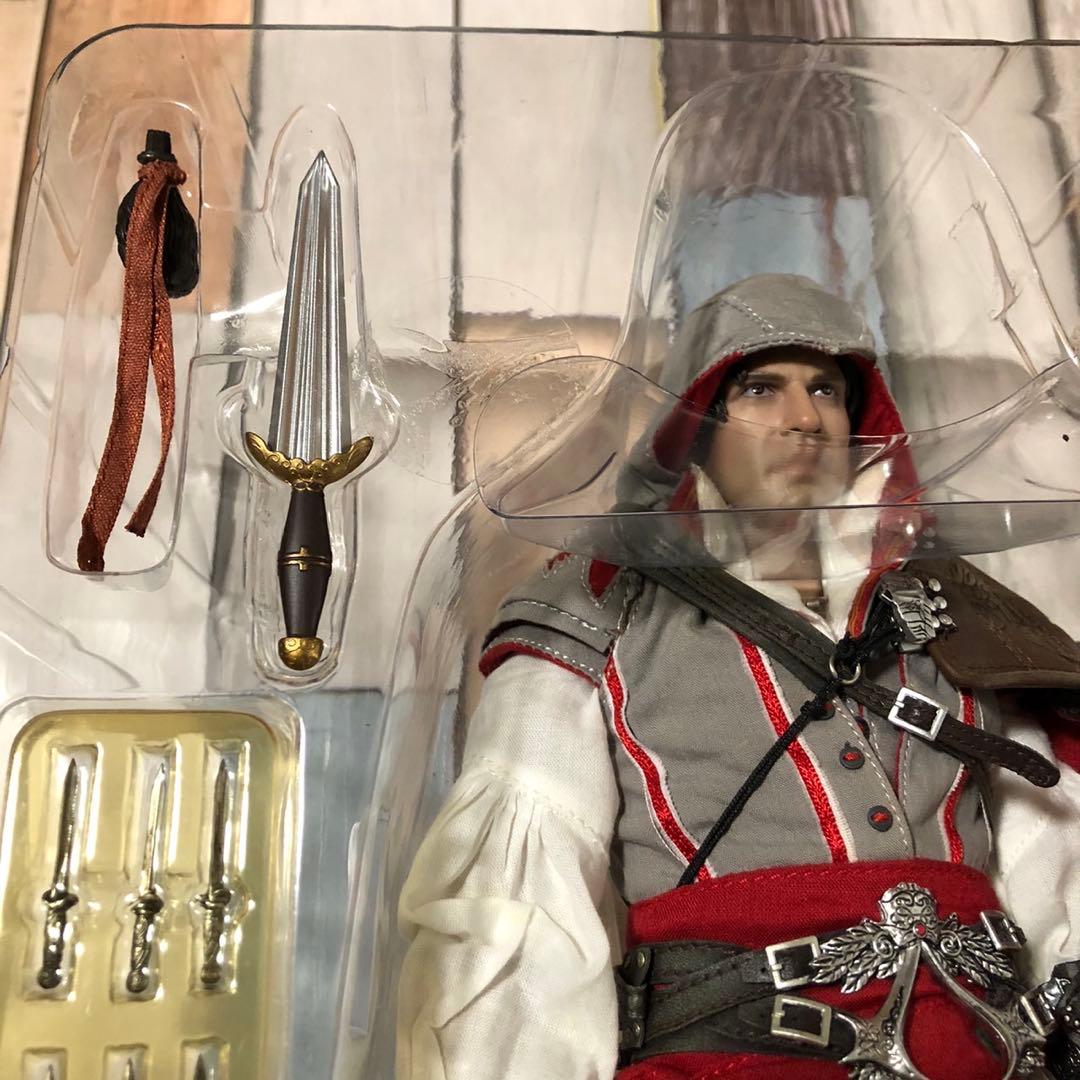 ホットトイズ　アサシンクリード　フィギュア　エツィオ　HOT TOYS Ezio