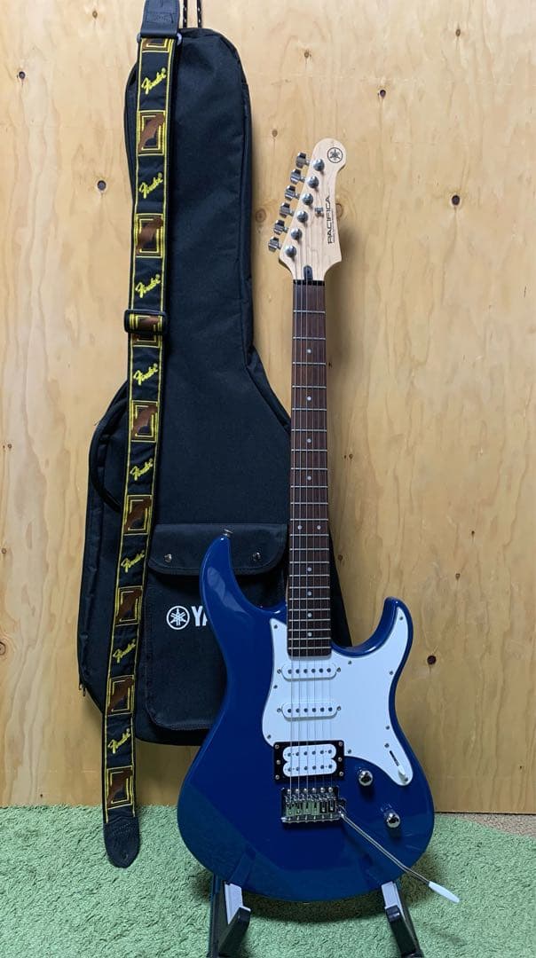 YAMAHA PACIFICA パシフィカ112V エレキギター