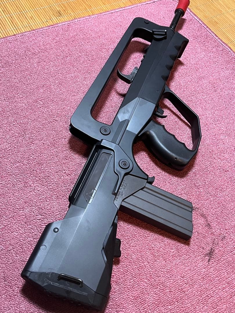 東京マルイ製　 FA-MAS 電動ガン