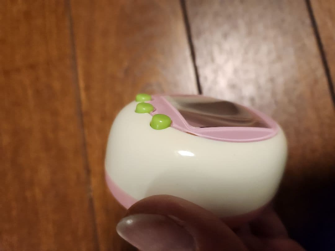 激レア　希少　動作確認済　リセット済】たまごっち プラスカラー クリーム×ピンク