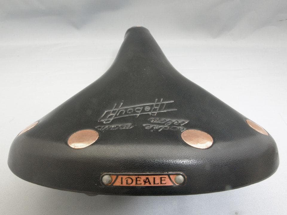 イディアル（IDEALE）サドル 92ディアゴナール黒 新品未使用品