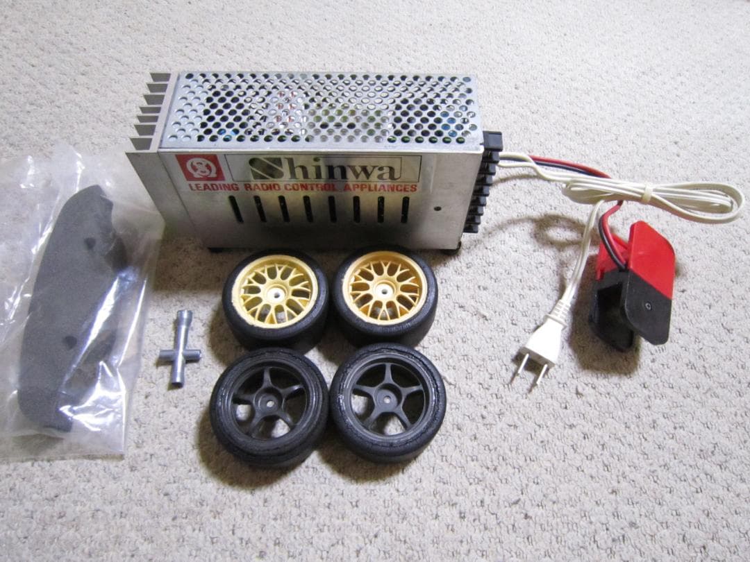 ヴォル 1/10 TA04 PRO ハイエンドシャーシ スカイラインボディ