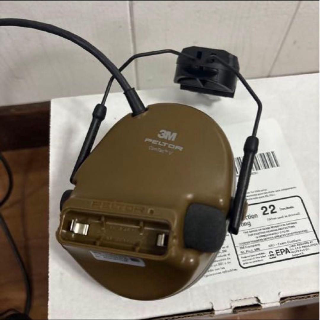 未使用品　米軍放出品　実物　PELTOR COMTAC V 送料無料