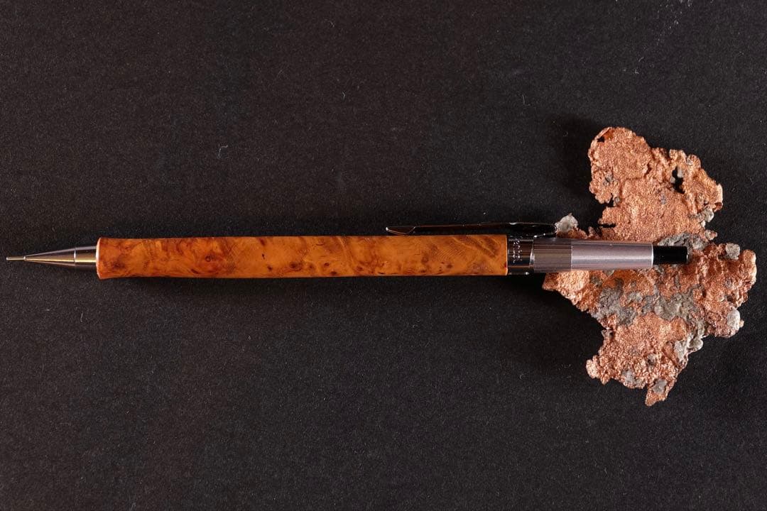 PG5木軸カスタムシャープペンシル0056 花梨瘤　高村杢工房