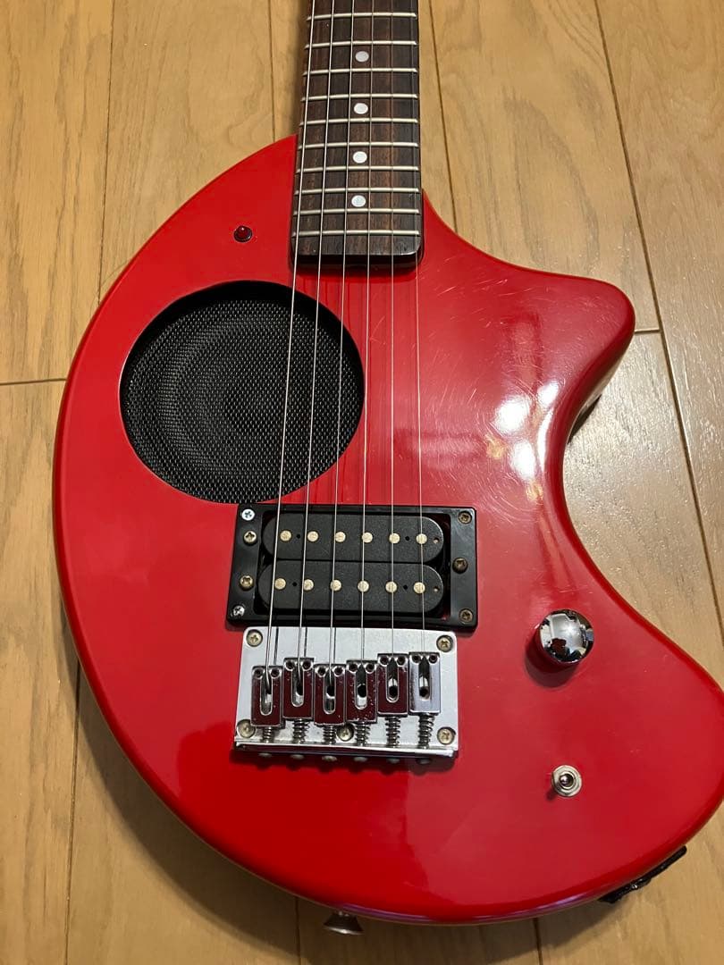フェルナンデス　ZO3ギター　レッド 【音出し確認済み】