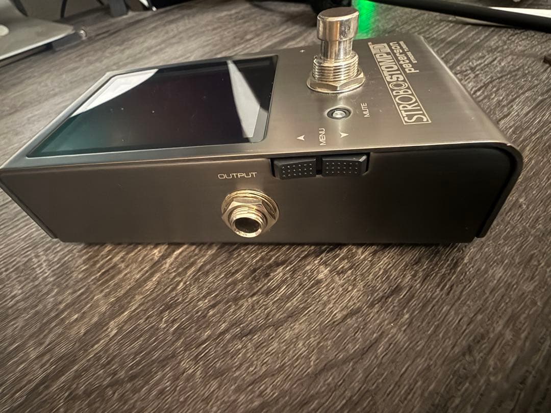 STROBO STOMP HD ストロボチューナー