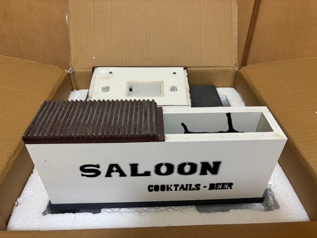 ミニカー American Diorama 1:24 Gas Station Dioram