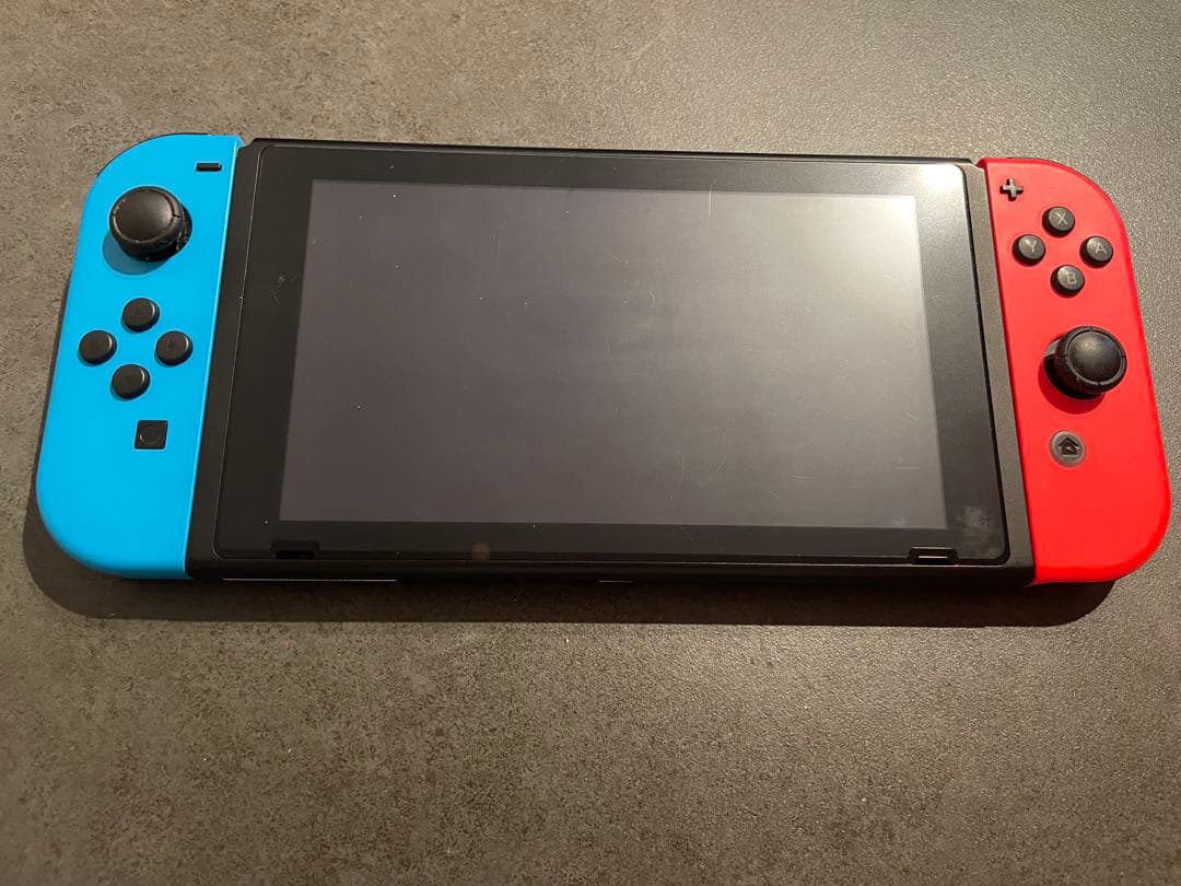 【美品】Nintendo Switch 本体 マリオカート8 ソフト付き