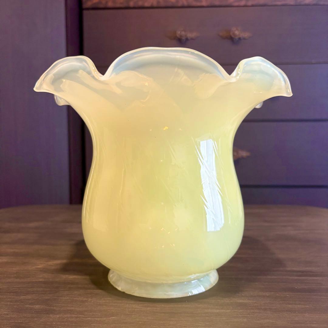 ヴァセリン　シェード　フランスアンティーク　ウランガラスシェード　 L