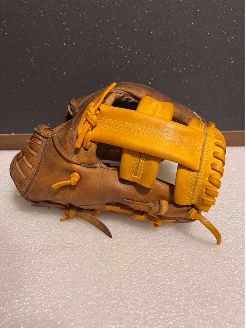 ★人気★即戦力★ ミズノプロ 硬式 内野手用 全紐交換済 ウェブ交換済