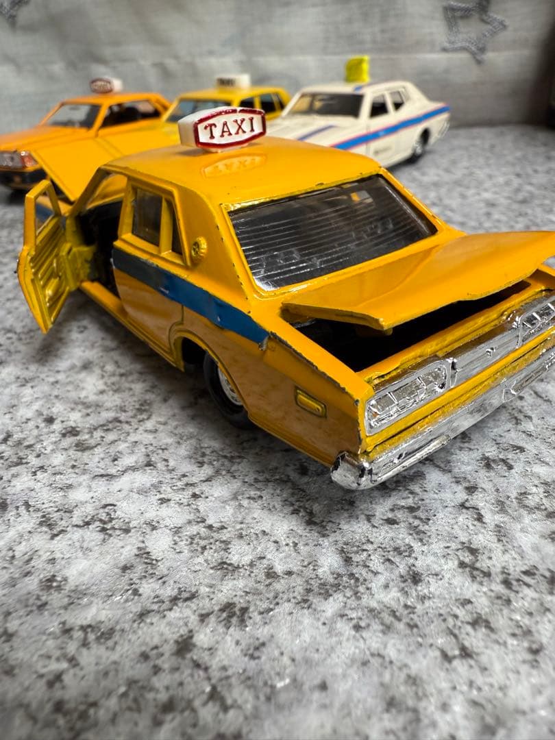 ダイヤペット　タクシー四種　日産セドリック　ニュークラウン