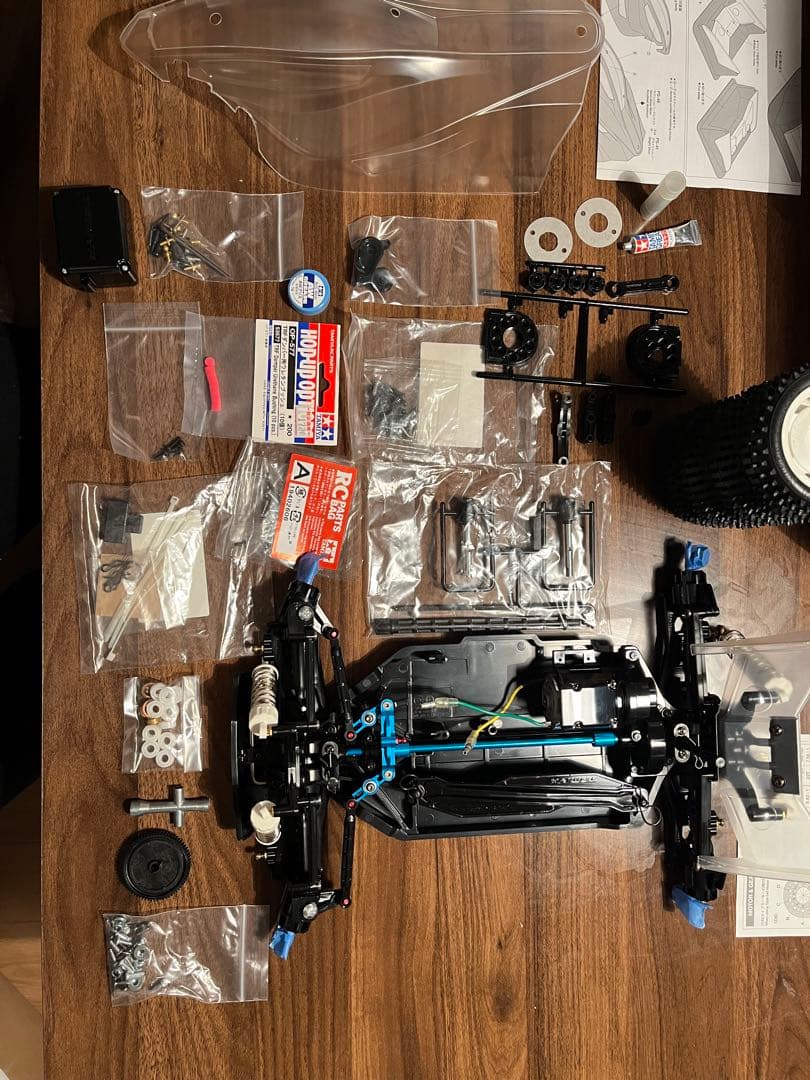 Tamiya TT-02B シャフト駆動4WD RCカー