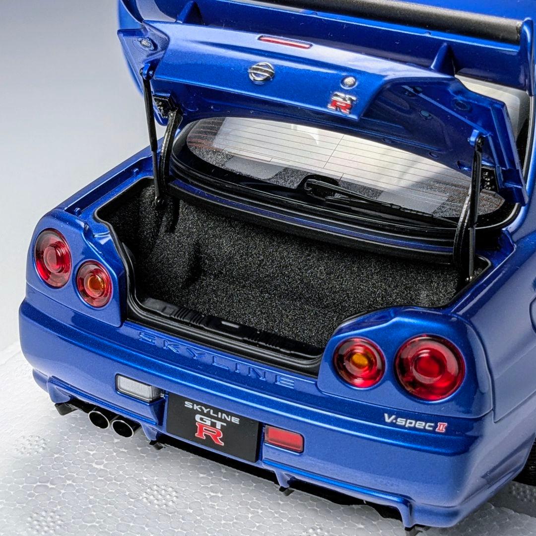 オートアート 1/18 日産 スカイライン GT-R VスペックII 77408