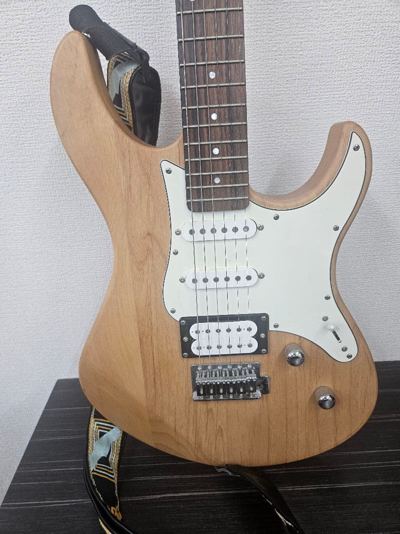 YAMAHA PACIFICA PAC 112V ヤマハパシフィカ エレキギター