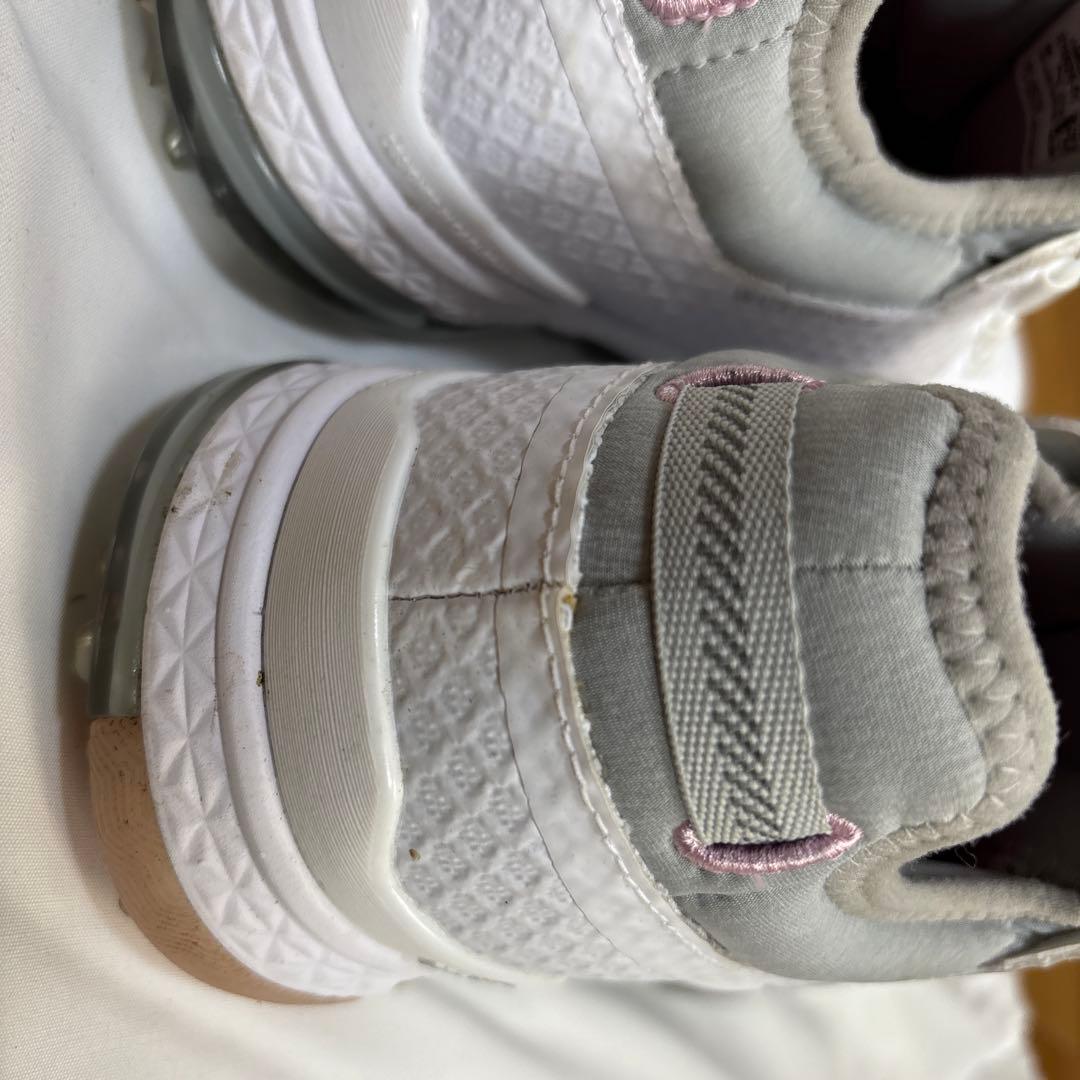 PUMA ゴルフシューズ ホワイト/グレー no box