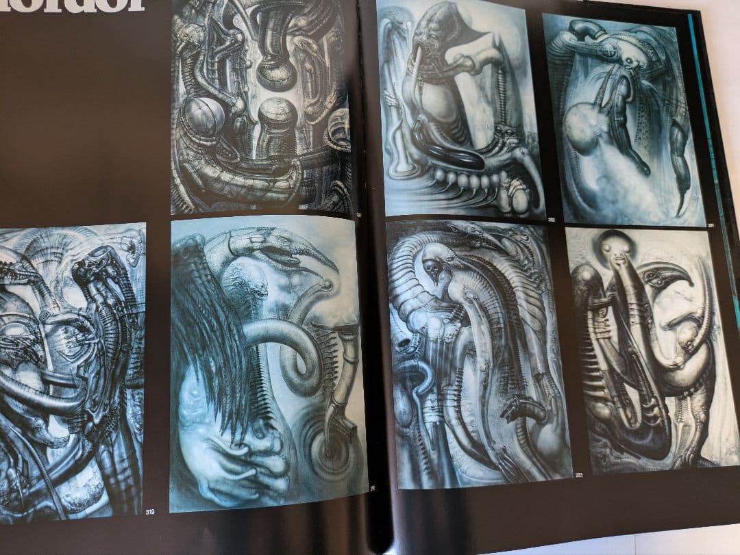 アート・デザイン・音楽 H.R.GIGER'S NECRONOMICON