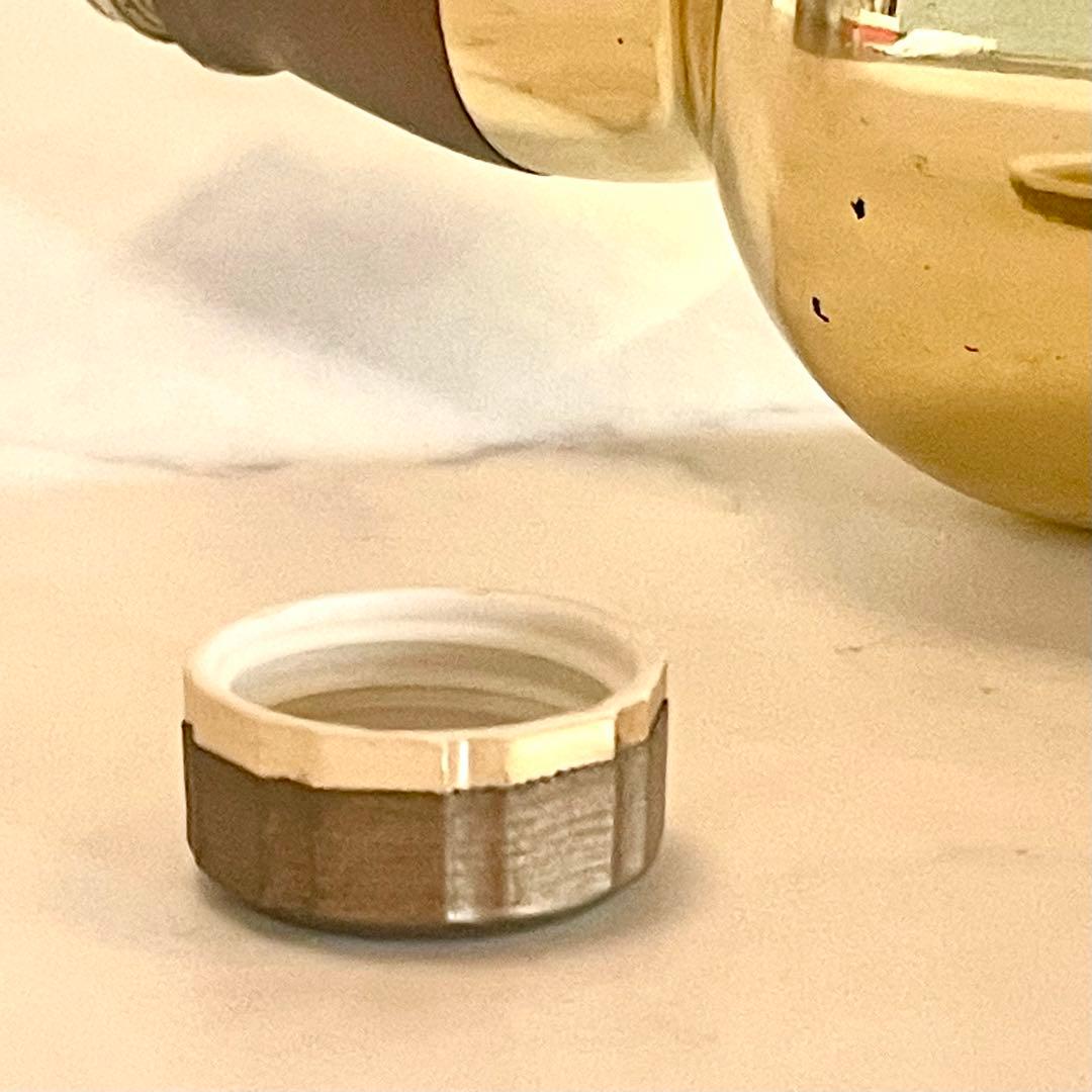 【激レア】サントリー　山崎　６０周年記念 ゴールドボトル　空き瓶　メッキ剥離有り