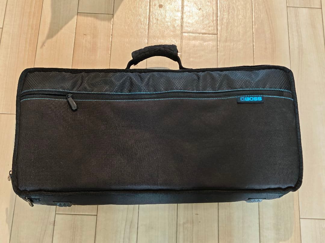 BOSS GT-100 エフェクター 本体とケース付き