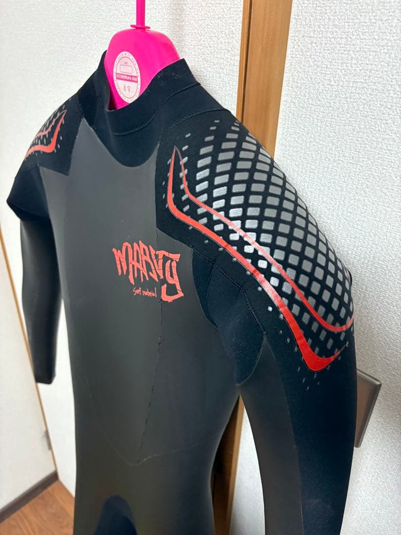 MARVY セミドライフルスーツ ブラック/レッド