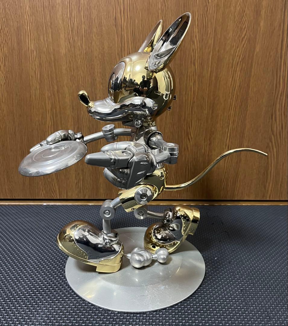フューチャーミッキー 空山基　ミッキーマウス　フィギュア　金属製　ゴールド