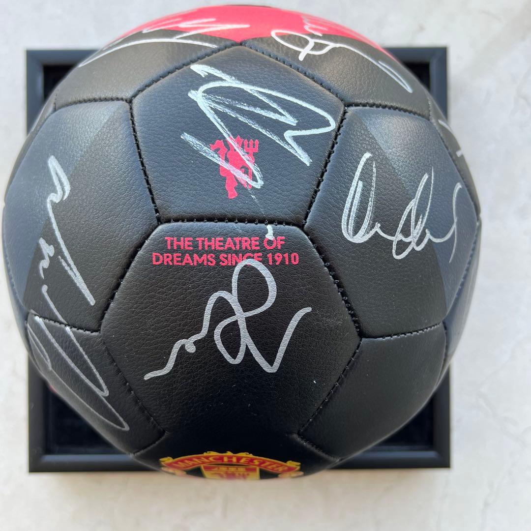 マンチェスターユナイテッド　2009/2010シーズン　直筆サインボール