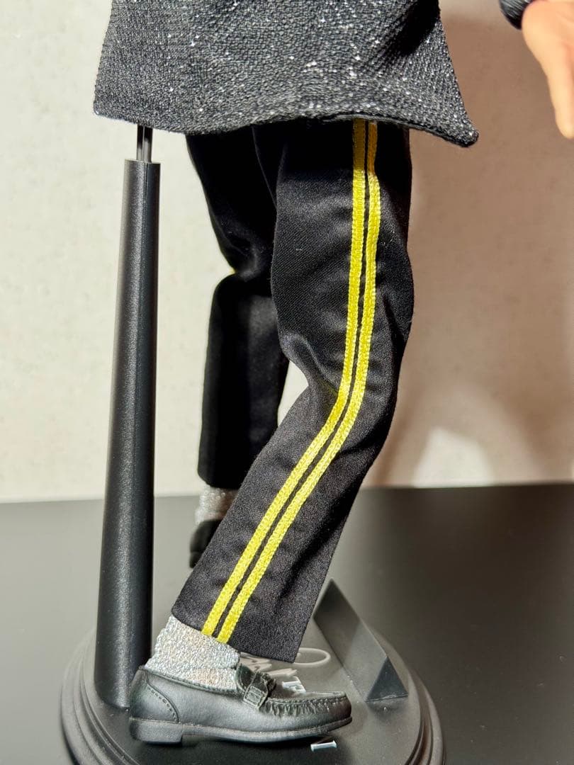 ホットトイズ/マイケル・ジャクソン (ビリージーン) 1/6スケール フィギュア