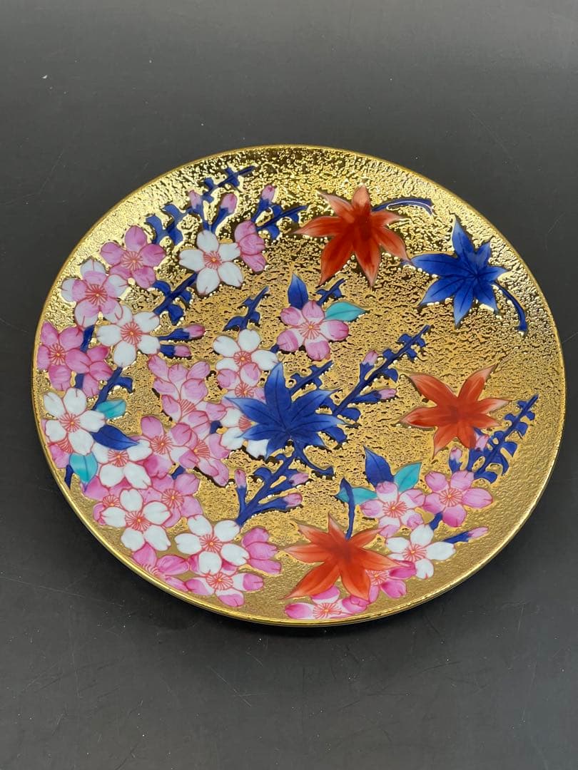 有田焼　金龍窯　江口天童　コーヒーカップ　金彩赤葉桜絵　珈琲碗　新作　共箱