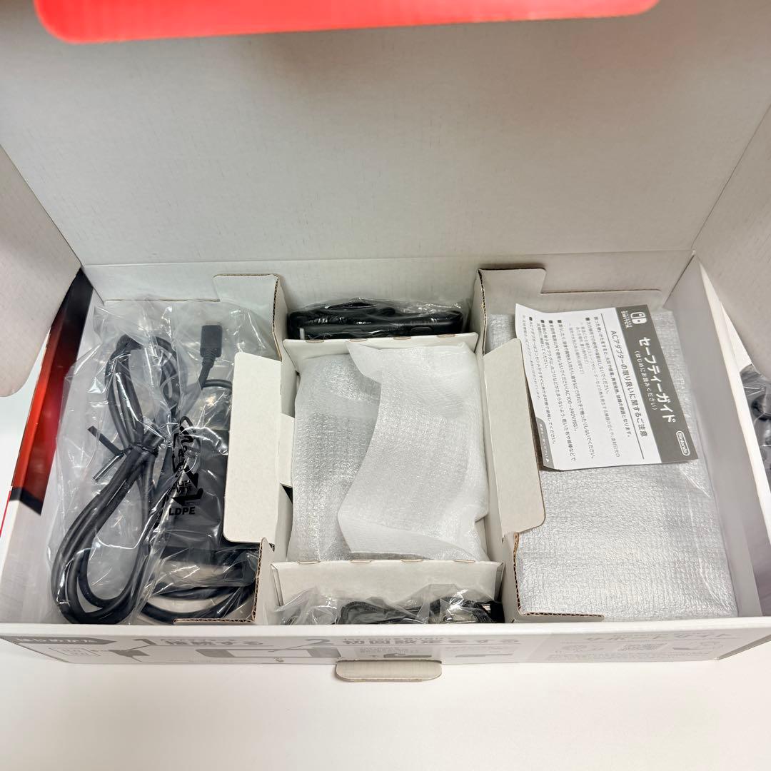 完品　美品　Nintendo Switch 本体　グレー　ニンテンドー　スイッチ